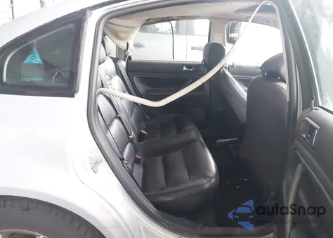 1999 Volkswagen Passat Gls from USA, damaged, VIN WVWMA63B3XE499596